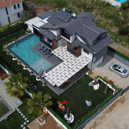 çalışta 8 Kişilik Lüks Gezer *