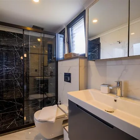 Villa çalışta 8 Kişilik Lüks Gezer