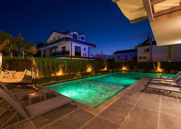 Calista 8 Kisilik Lueks Gezer * Fethiye