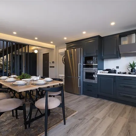 Calista 8 Kisilik Lueks Gezer *