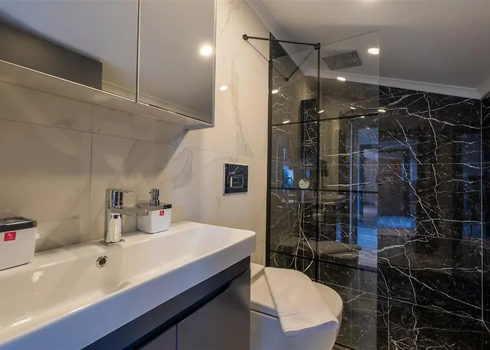 çalışta 8 Kişilik Lüks Gezer * Fethiye