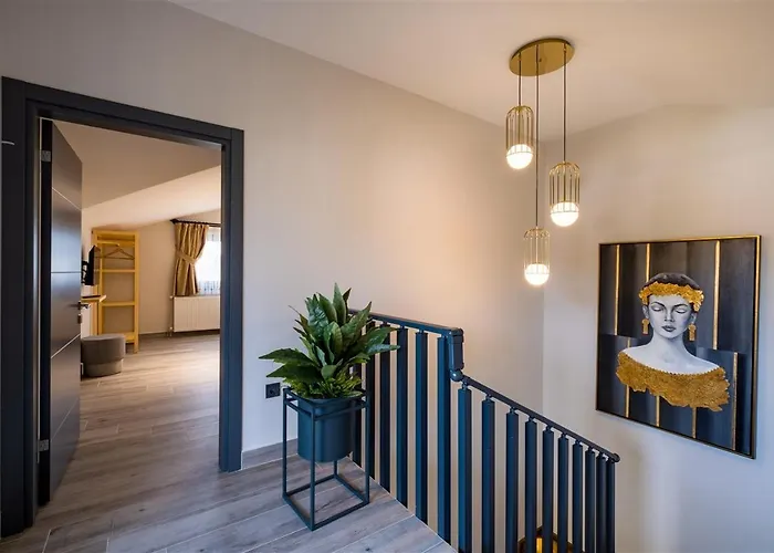 Villa çalışta 8 Kişilik Lüks Gezer *