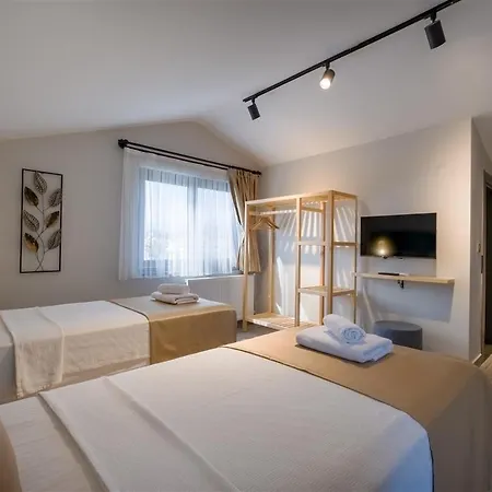 Vila Calista 8 Kisilik Lueks Gezer