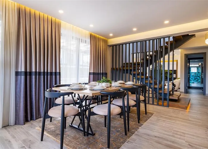 Calista 8 Kisilik Lueks Gezer